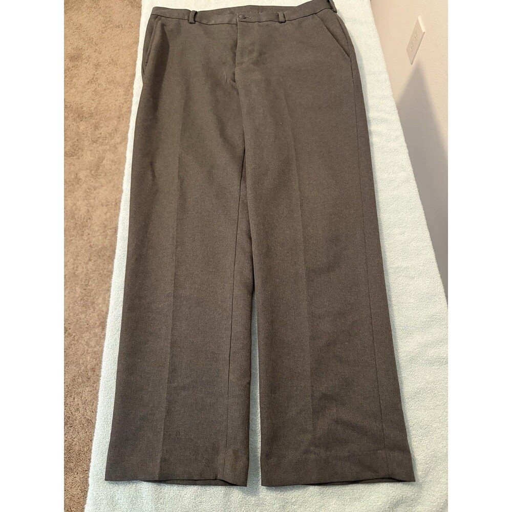 Van Heusen Traveler Dress Pants Mens Size 34x30 Gray